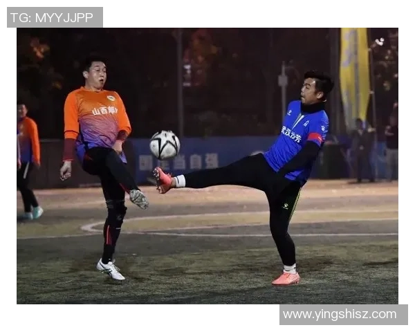 小球迷与球星足球的差异探索：从激情到技术的全方位对比