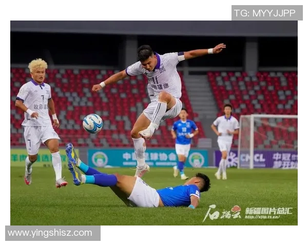 模仿球星踢足球技巧与训练方法提升个人球技的完美指南